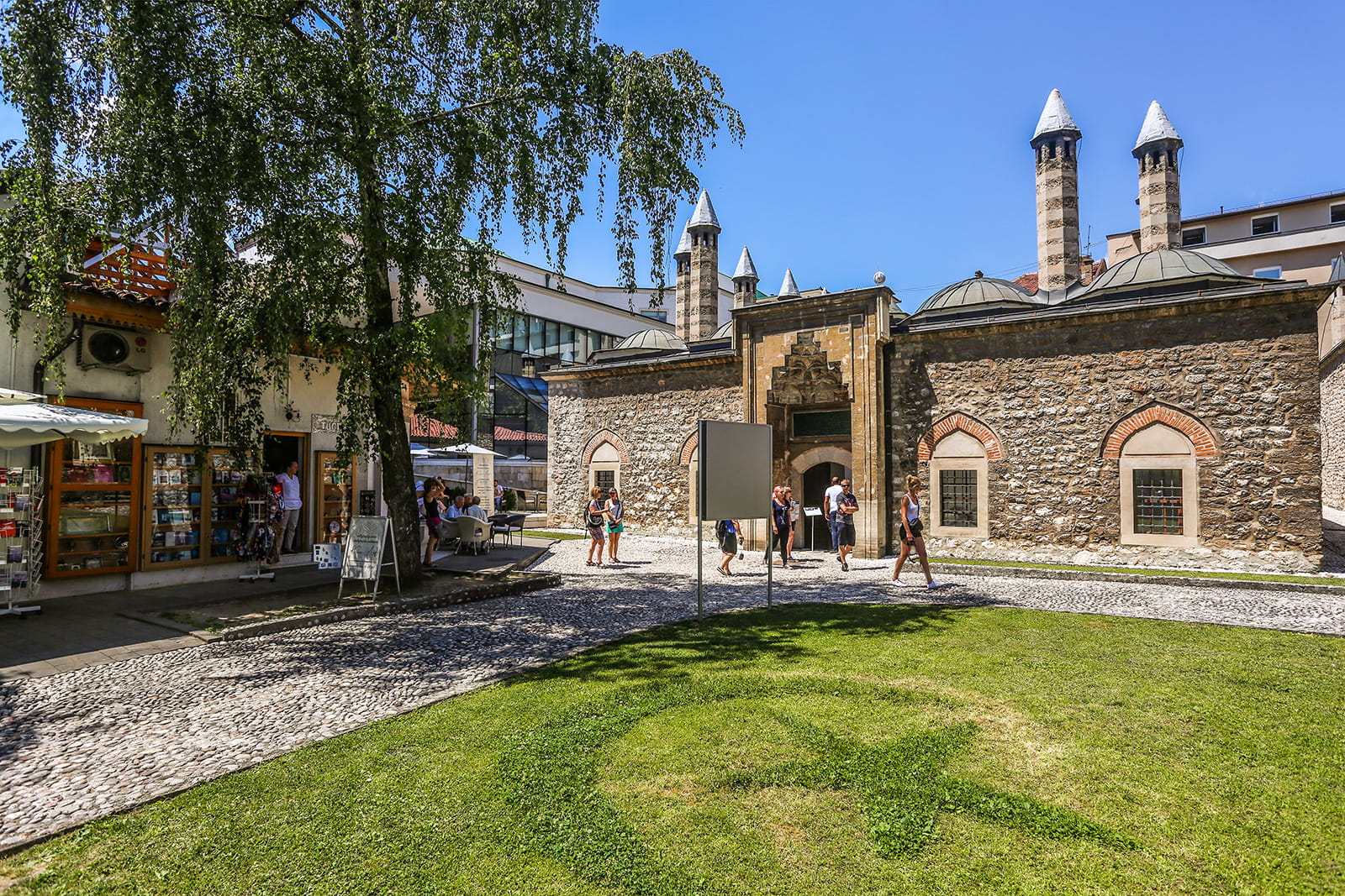 133-gazi-husrev-bey-museum-13-1782670519.jpg