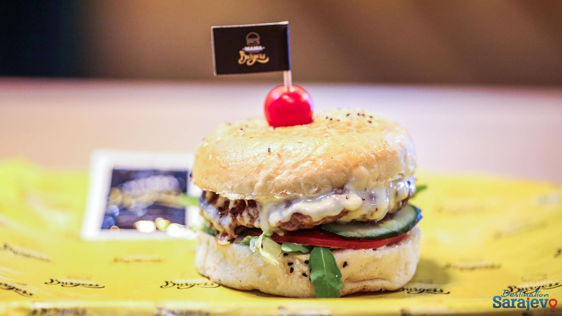 1338-mama-burgers1-1574426317.jpg