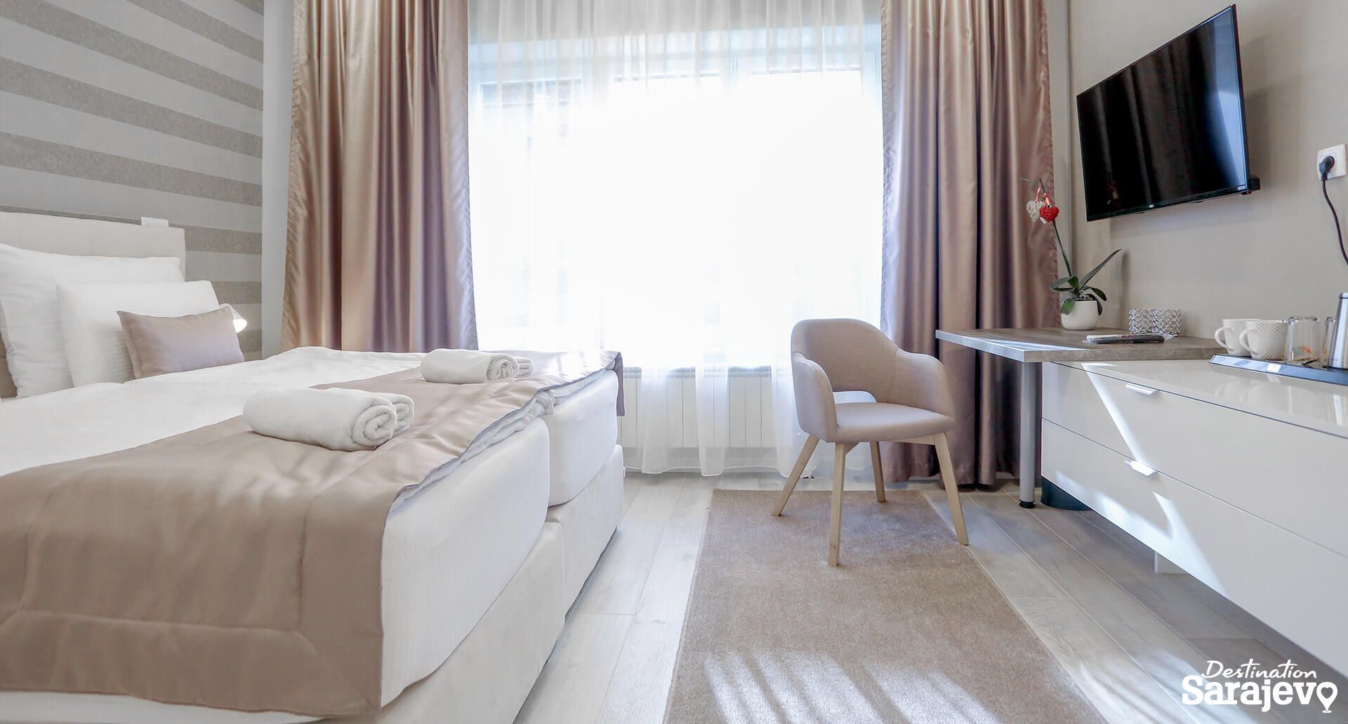 1364-platinum-rooms13-1582891676.jpg