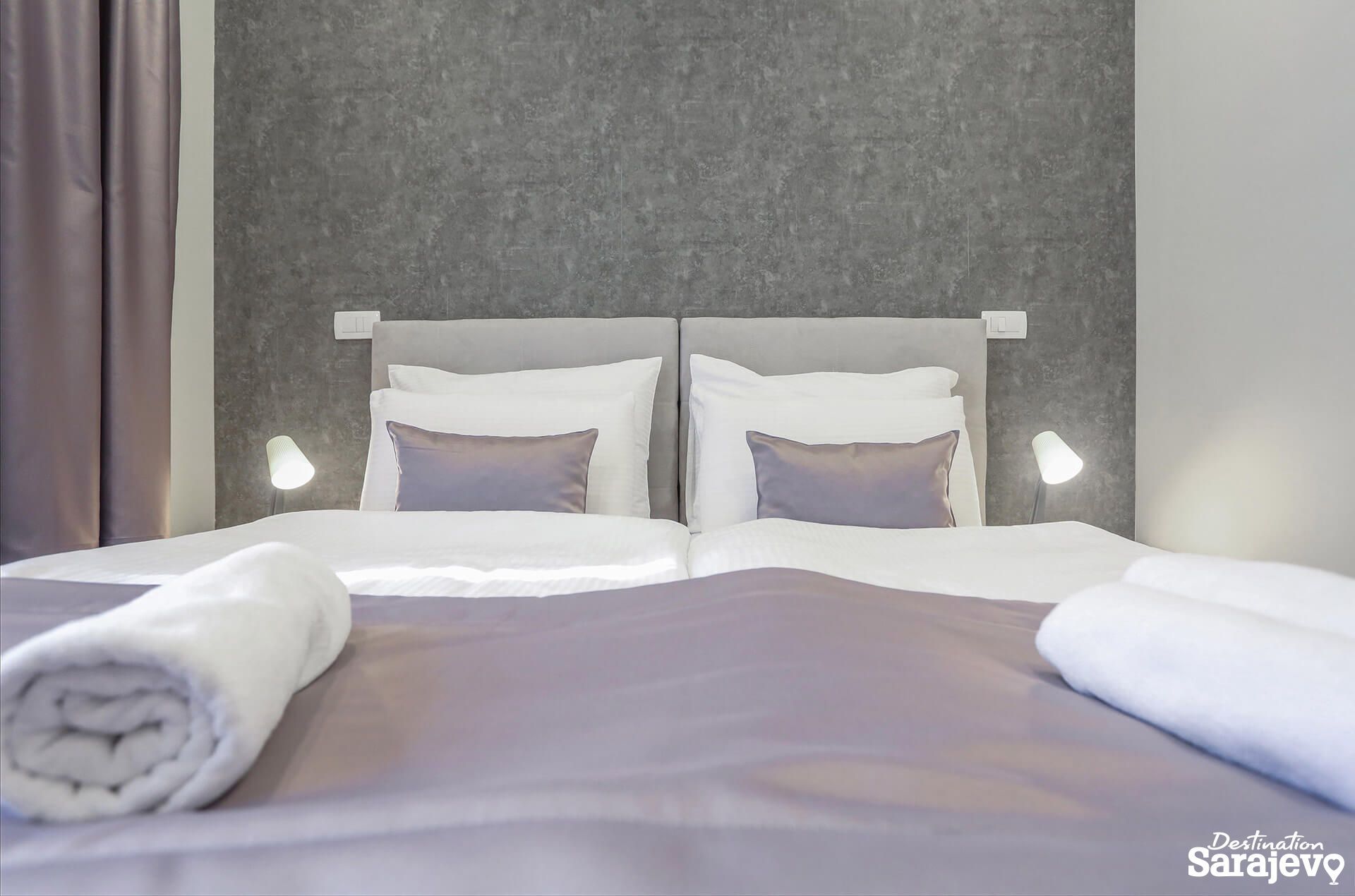 1364-platinum-rooms15-1582891676.jpg