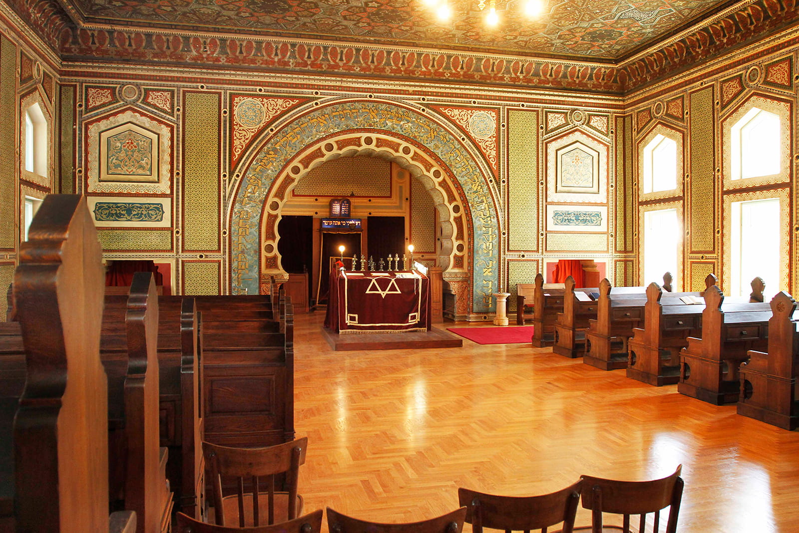 137-ashkenazi-synagogue-08-1782641102.jpg