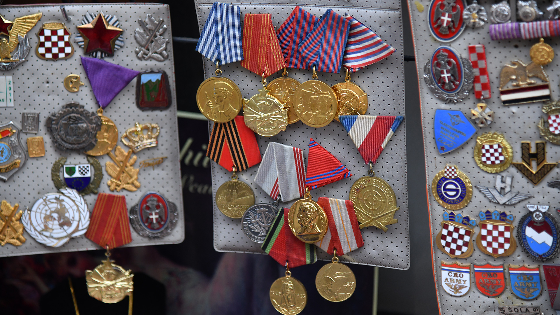 1615-collector-02-1788175096.jpg
