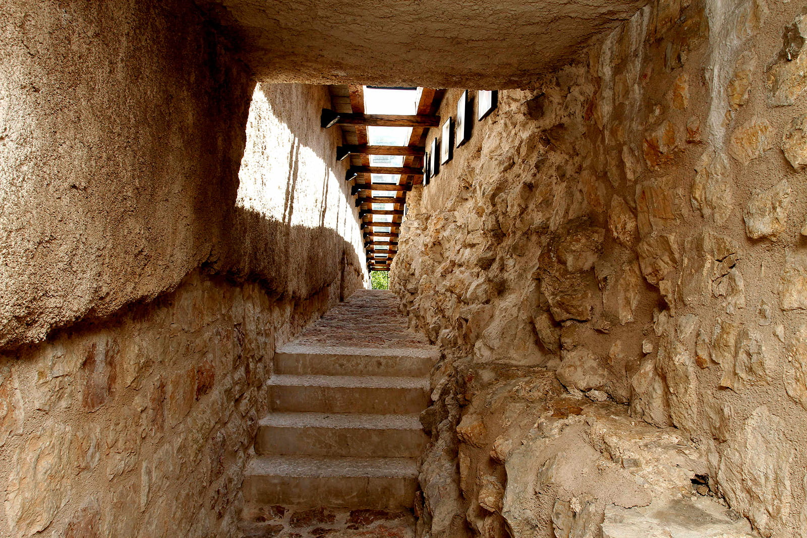 168-alija-izetbegovic-museum-16-1782820100.jpg