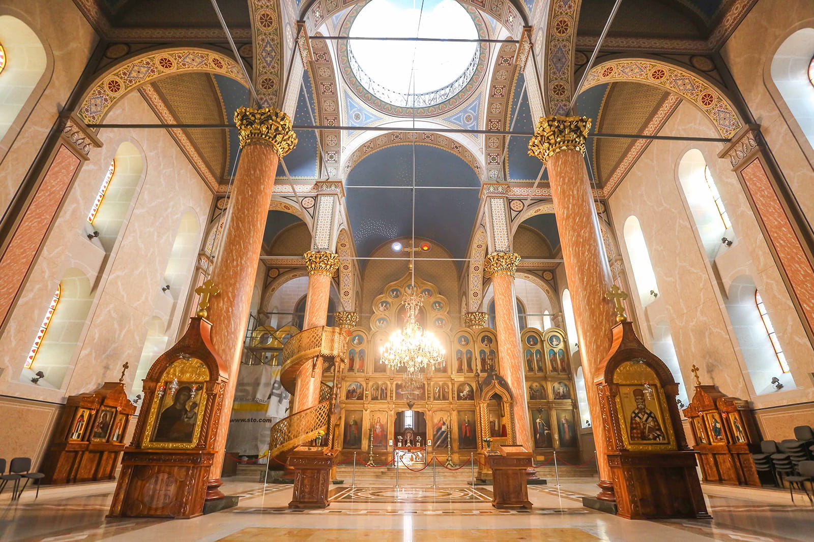 184-the-congregational-church-of-the-holy-mother-08-1782672226.jpg