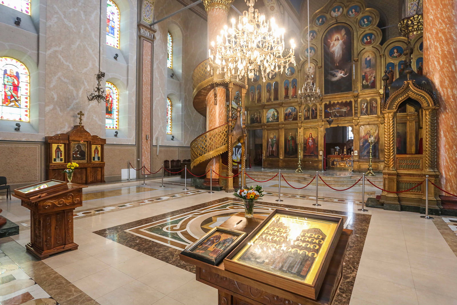 184-the-congregational-church-of-the-holy-mother-12-1782672226.jpg