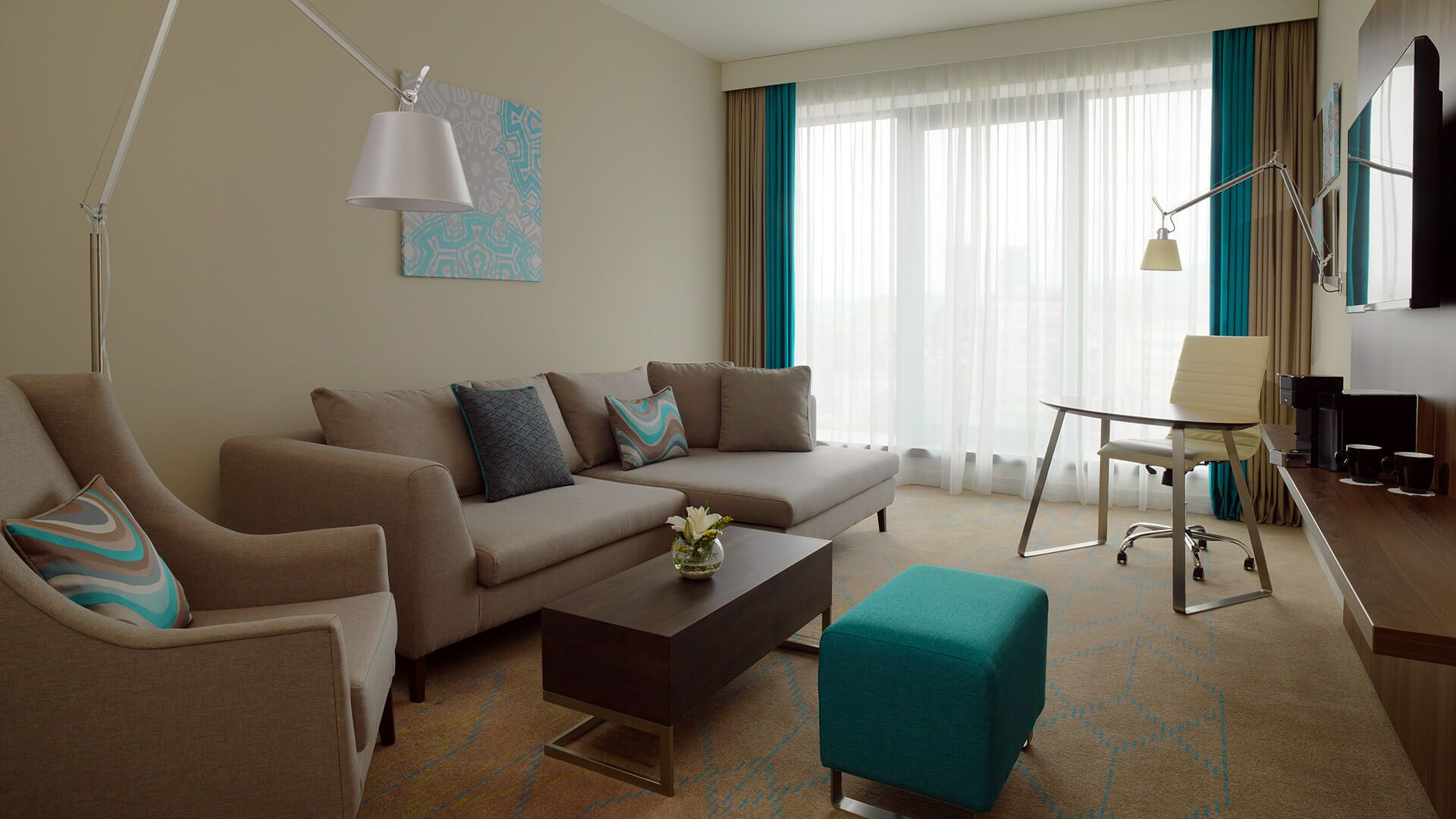 421-cy-sjjcy-suite-living-1589747845.jpg