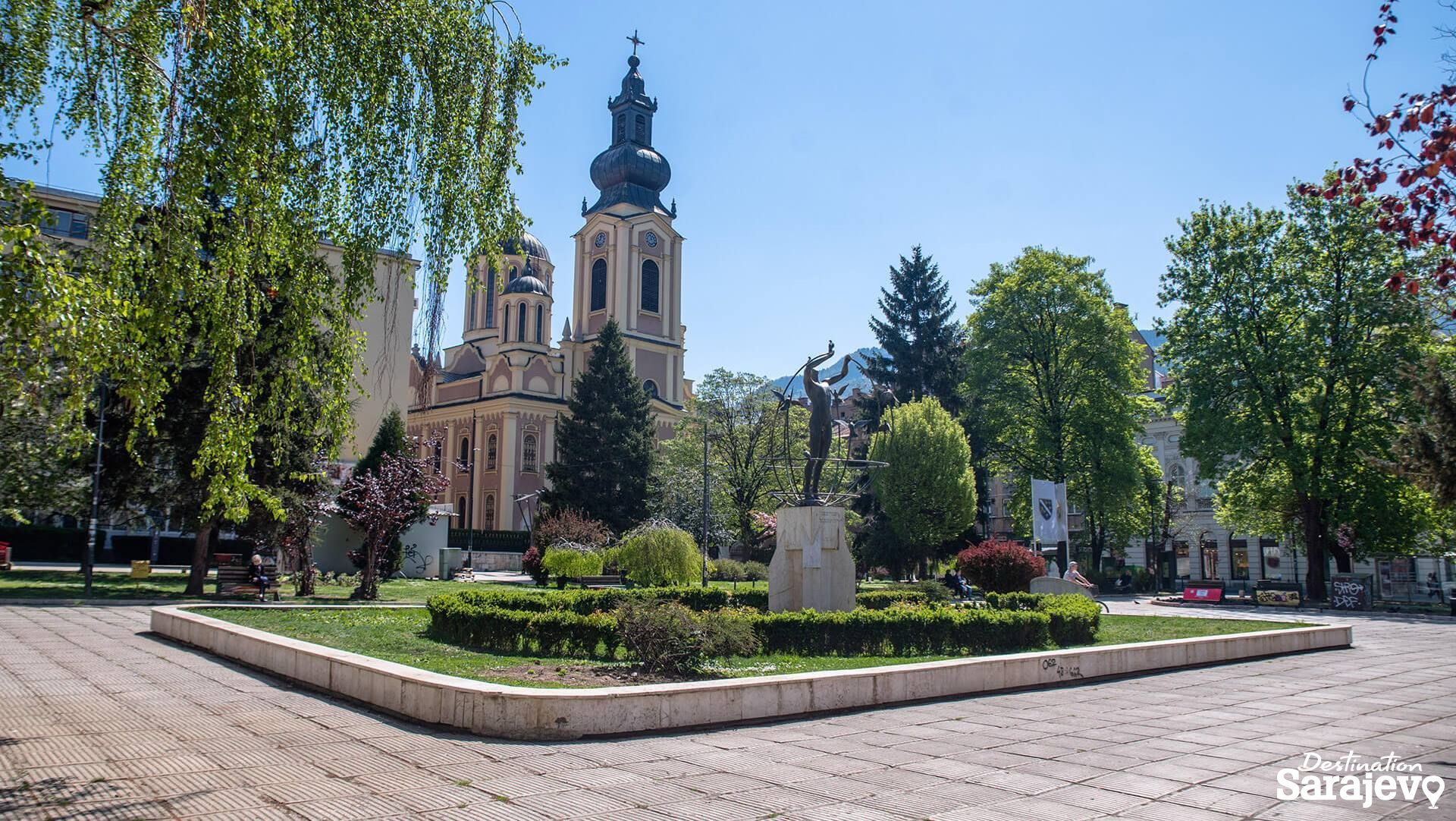 437-trg-oslobodenja-alija-izetbegovic-03-1780926217.jpg