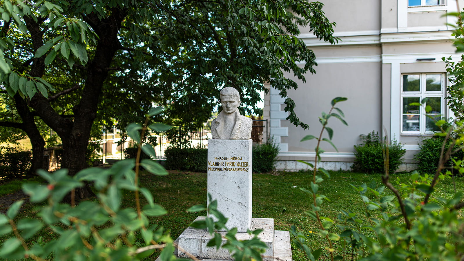 486-vladimir-walter-peric-monument-05-1783282220.jpg