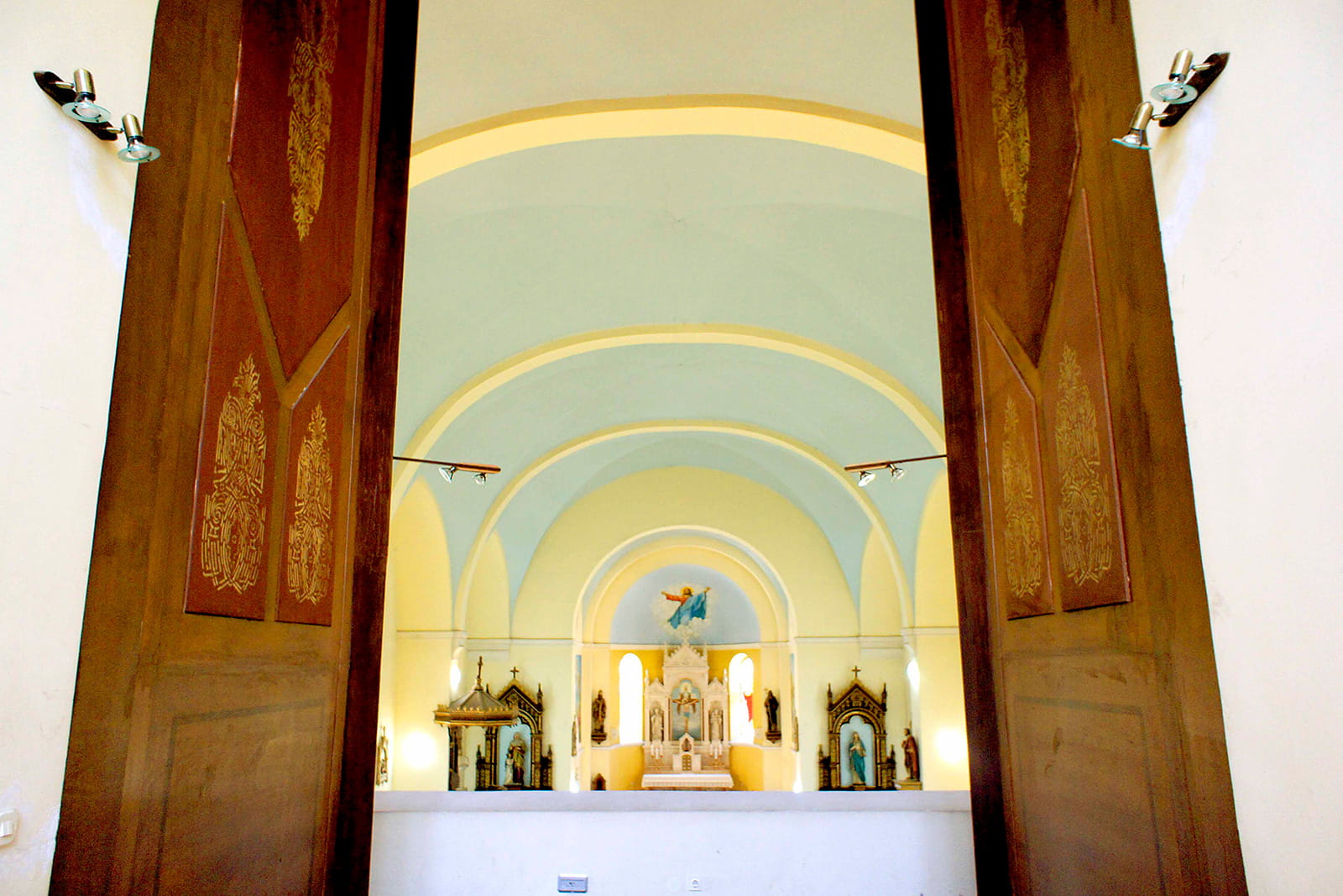 496-crkva-presvetog-trojstva-church-of-the-holy-trinity-09-1782666616.jpg