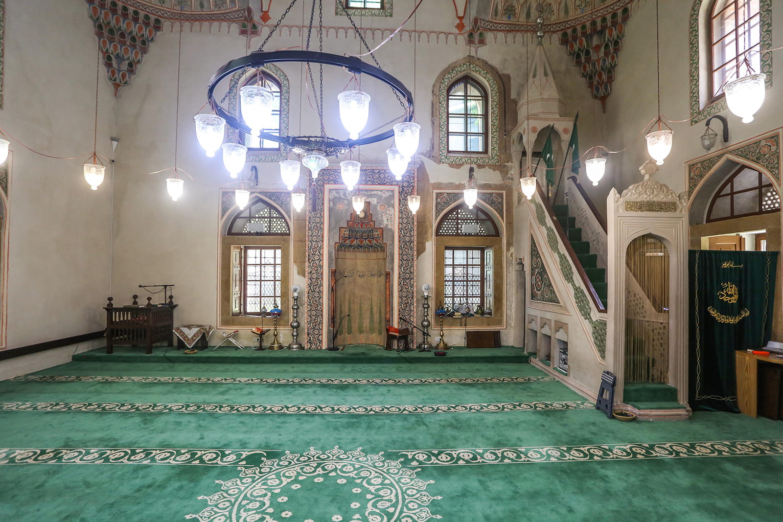 811-ferhadija-mosque-09-1782669154.jpg