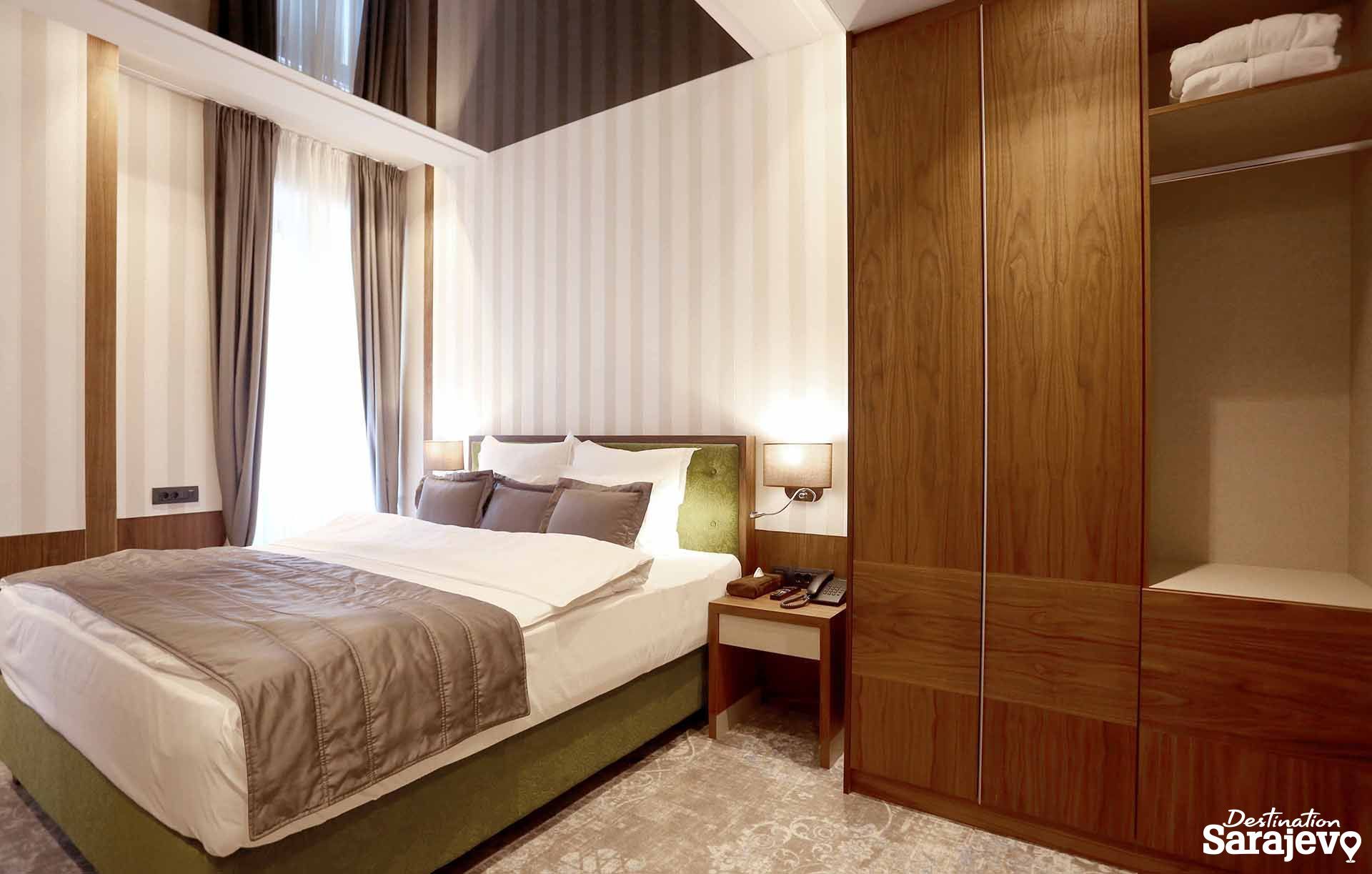 888-hotelkrone-6-1589749072.jpg