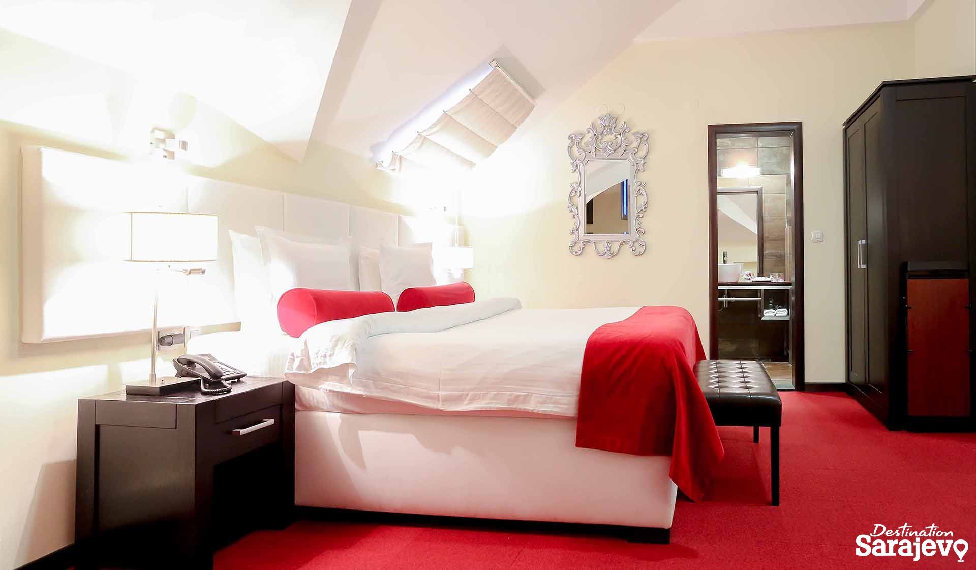941-hotel-central-7-1589751490.jpg