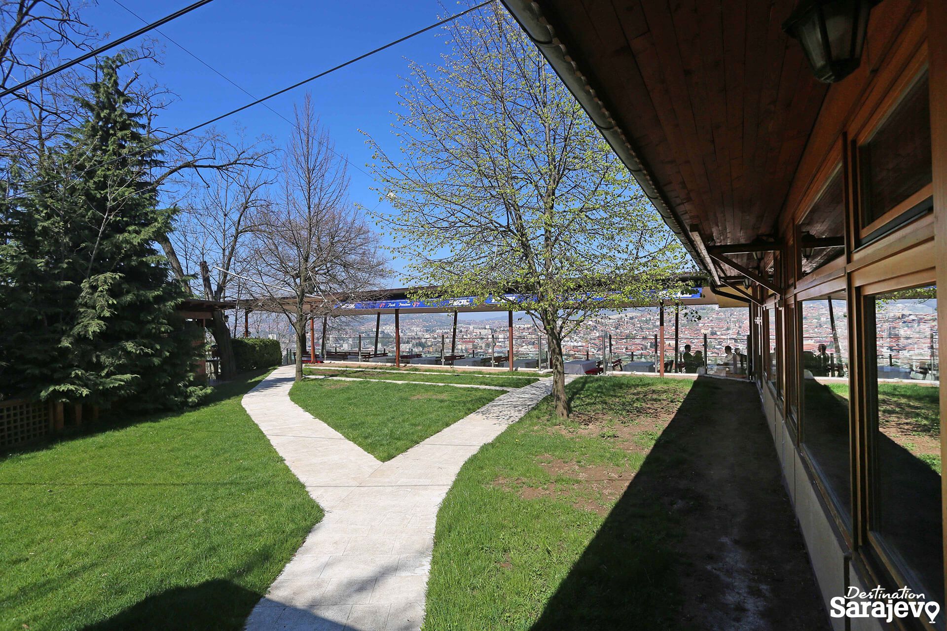 984-parkprinceva11-1586971594.jpg