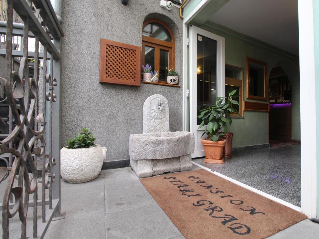 99-pansion-stari-grad-01-1787565687.jpg
