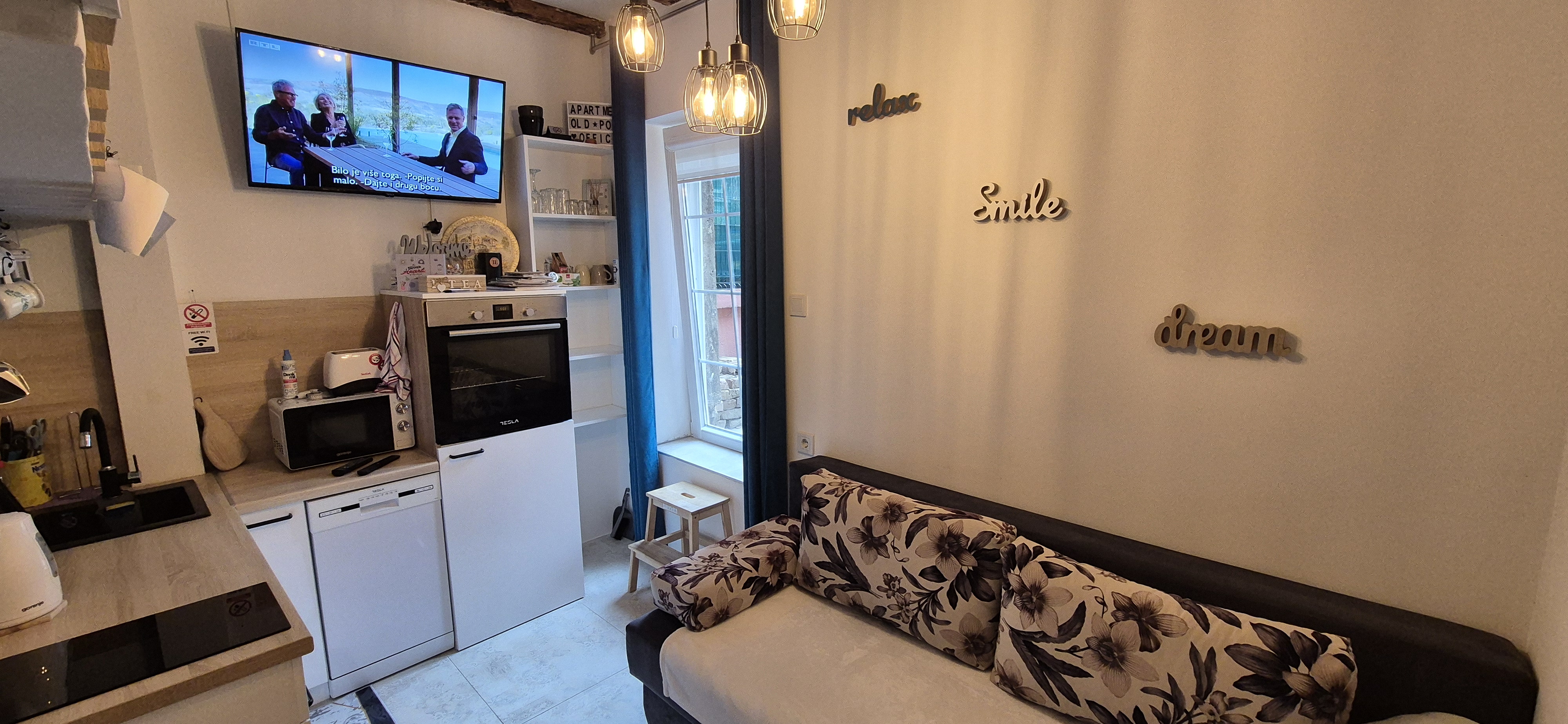 Studio apartment Old Post office 