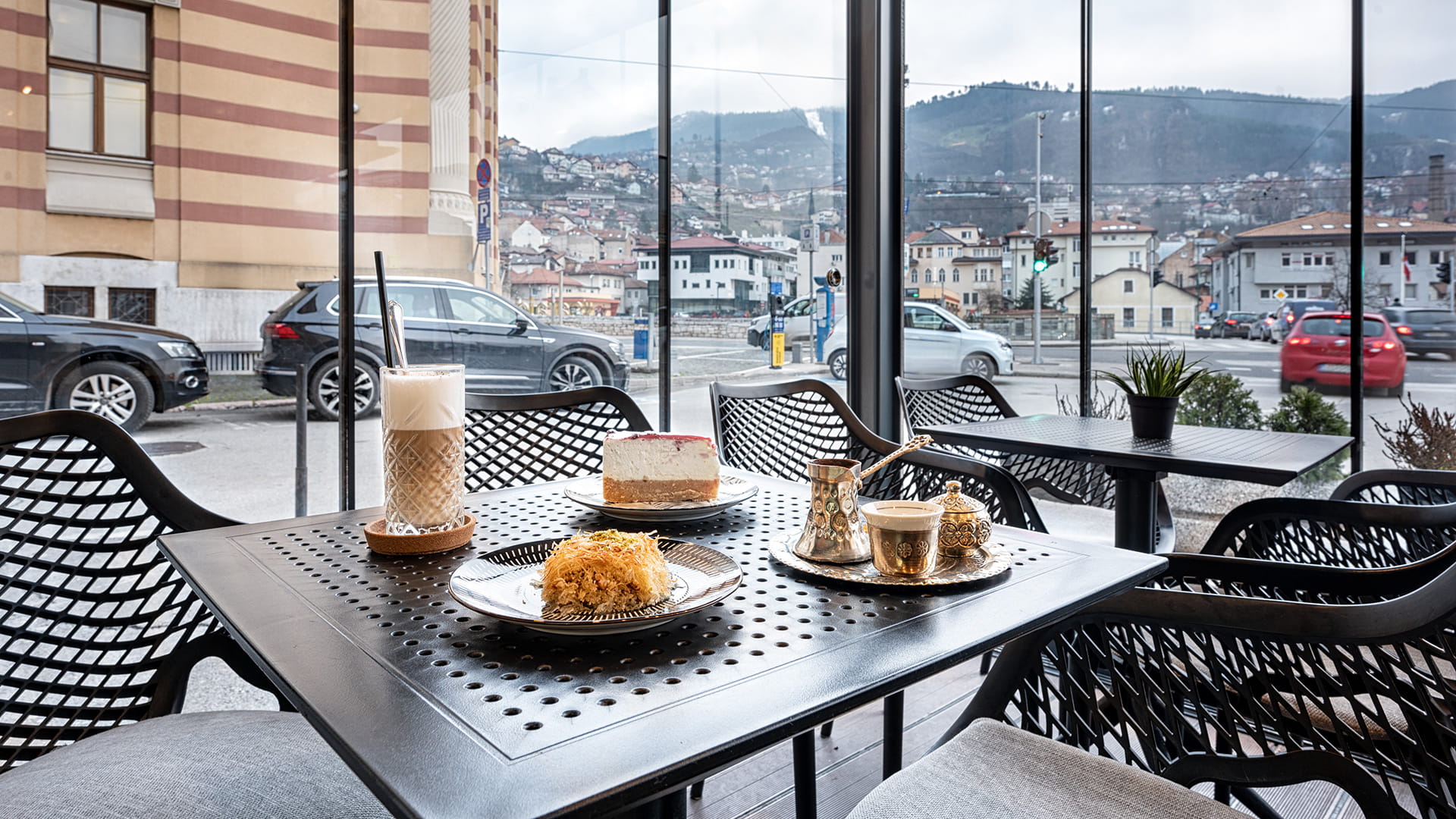 1325-explore-the-city-with-orangina-13-places-for-great-moments-in-sarajevo-08-1789981205.jpg