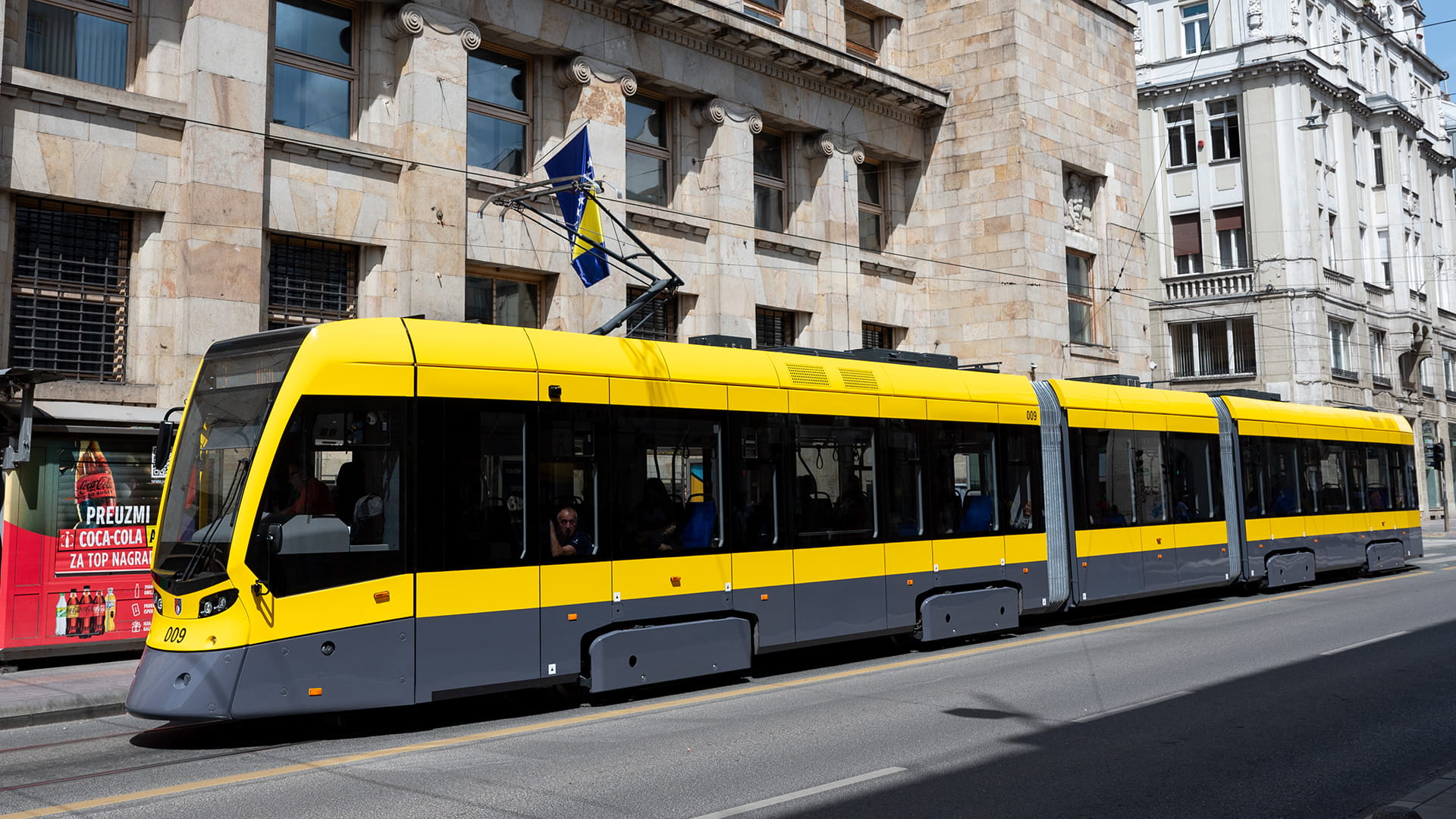211-make-a-loop-on-a-sarajevo-tram-05-1783610483.jpg