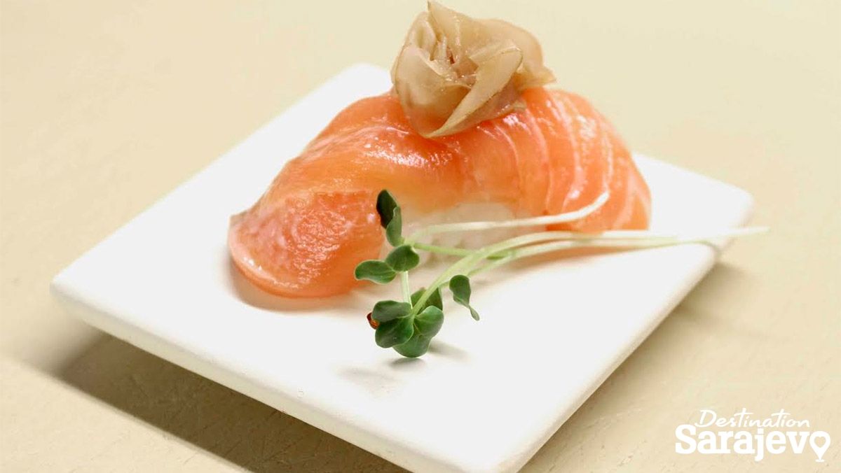 265-sushi-1444744122.jpg