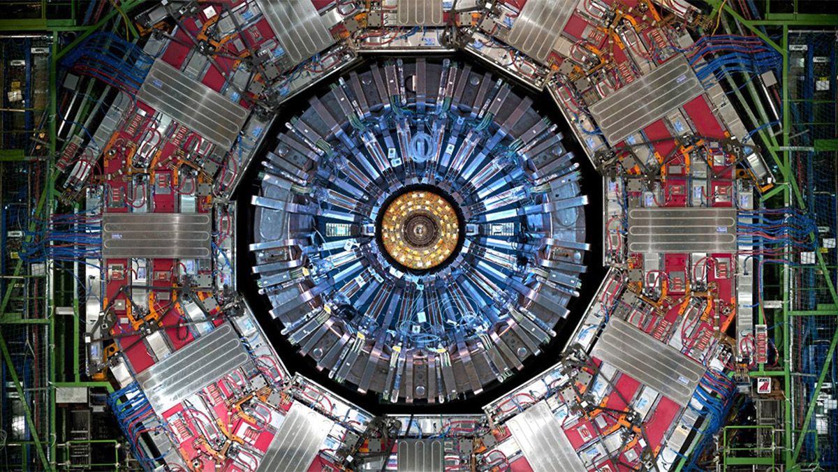 676-cern-1539085403.jpg