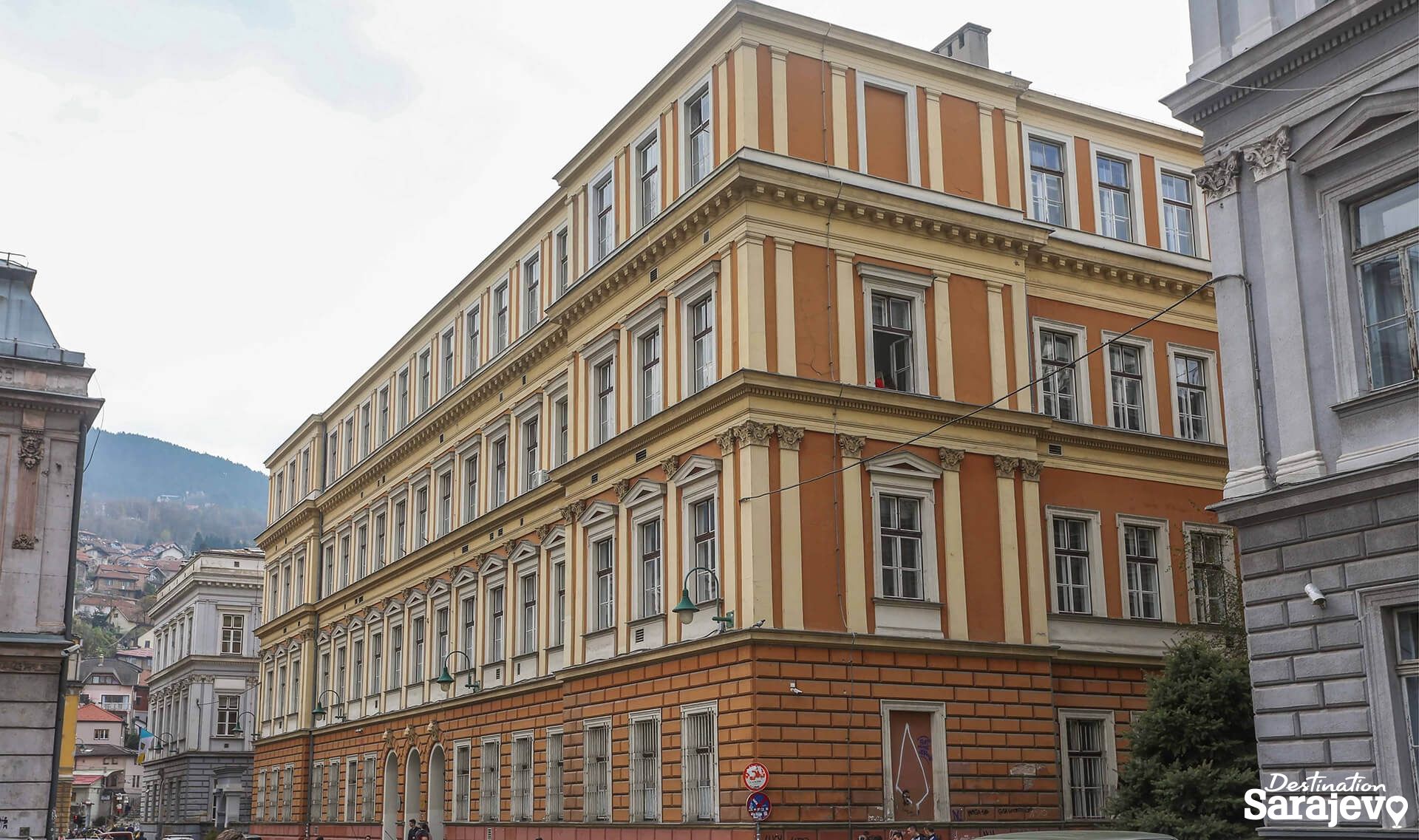 800-gimnazijske-zgrade-dzenat-drekovic-14-1559818891.jpg
