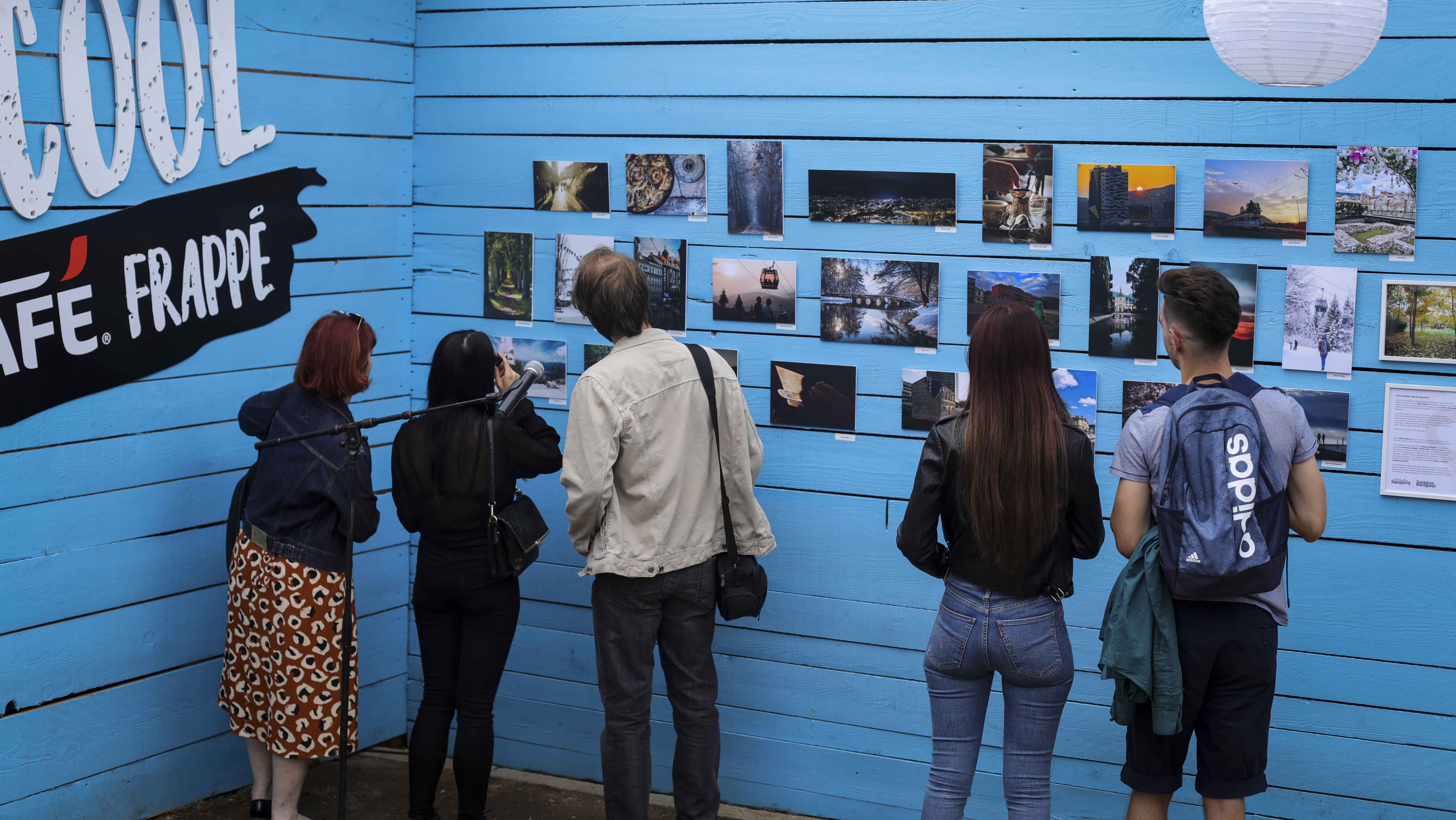 Gallery 0