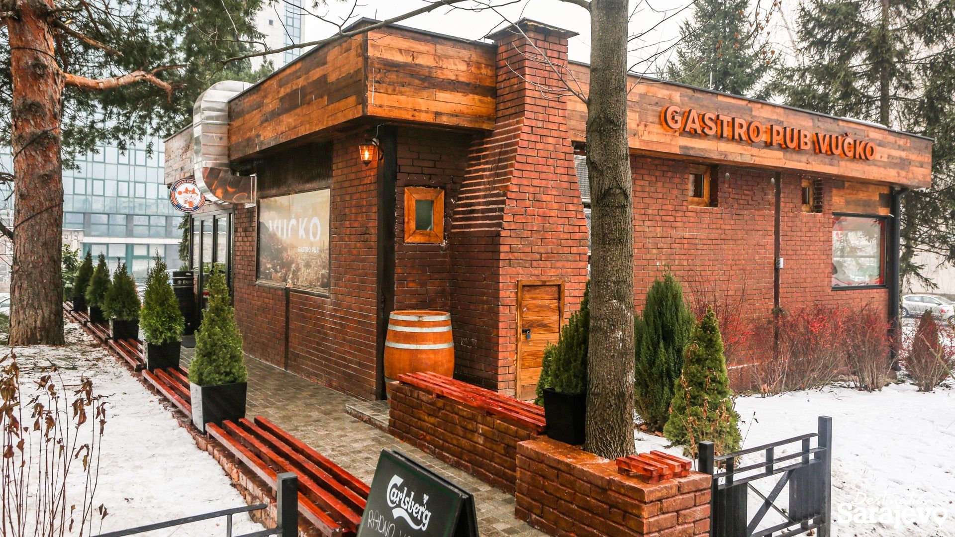 978-vucko-pub-8-1578921682.jpg
