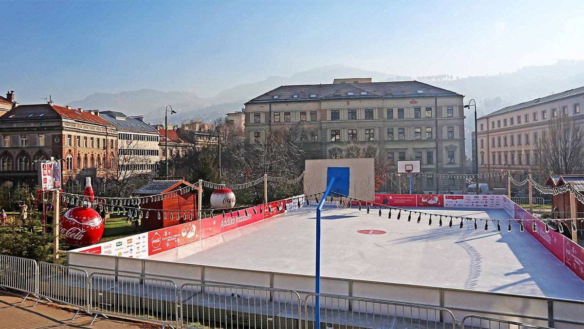 Na Sarajevo Holiday Marketu otvoreno besplatno klizalište