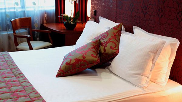 from-five-star-hotels-to-affordable-hostels-1397560247.jpg